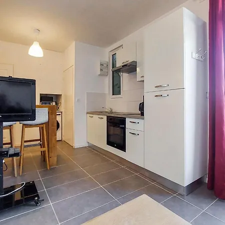1 Bedroom Awesome Apartment In Chatelaillon-Plage Châtelaillon-Plage