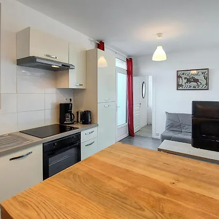 Appartement 1 Bedroom Awesome Apartment In Chatelaillon-Plage